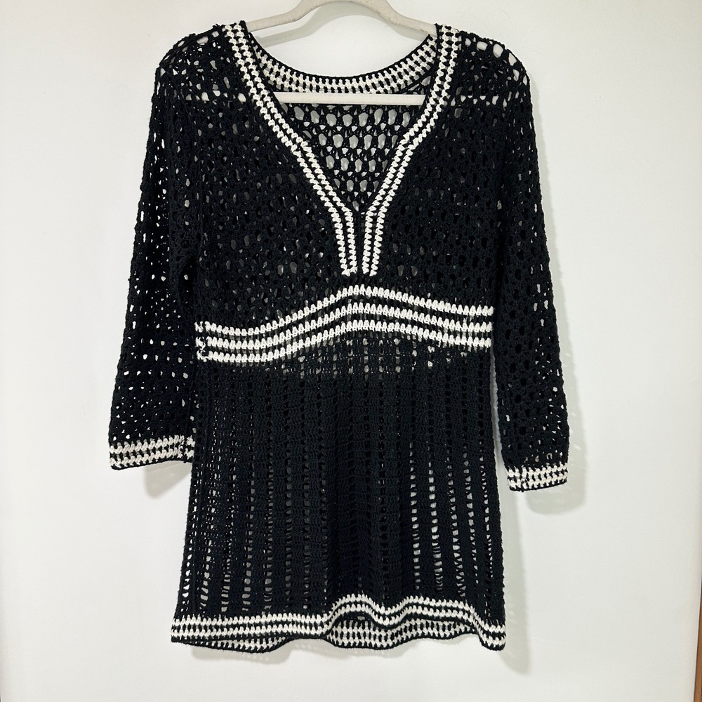 Crochet Tunic Top Women Medium Black White Boho Knit V-Neck Coverup